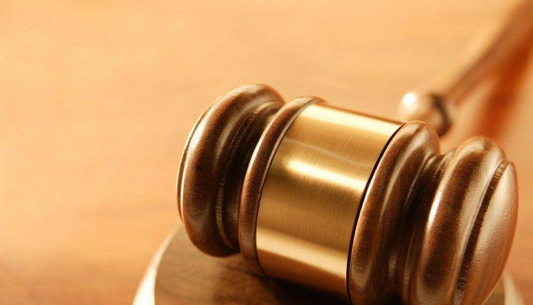 Fonte: http://www.fe.unb.br/noticias/sucessao-justica-derruba-liminar-da-adunb-e-mantem-consulta-informal-e-paritaria/image