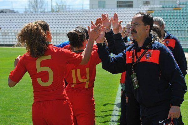 http://www.fpf.pt/Selecoes/Futebol/Feminino/Selecao-Sub-19