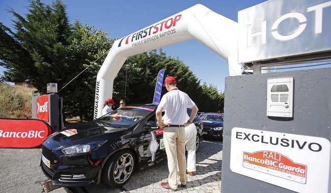 http://www.ipressjournal.pt/diversao-e-competicao-no-rali-banco-bic-guarda-2015/